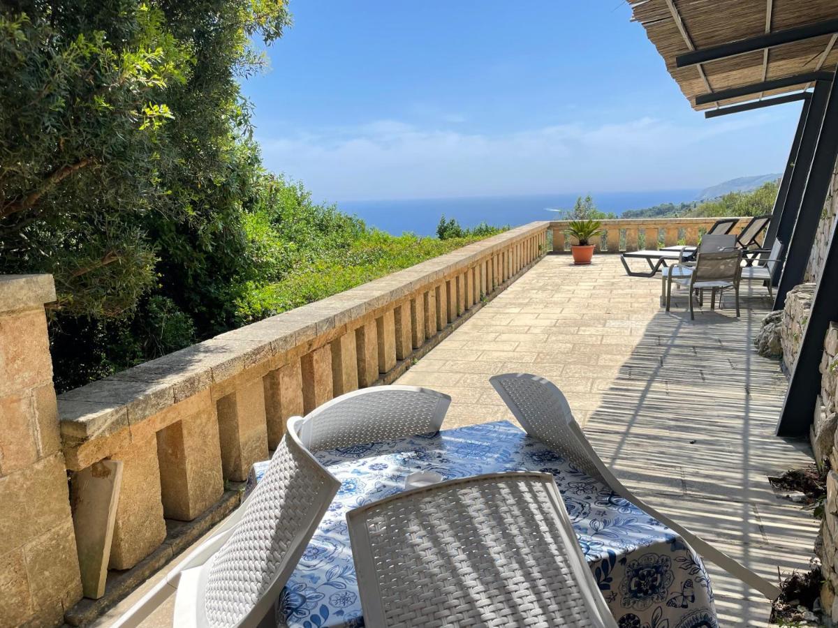 Il Terrazzo - Galatea Casa Vacanze Gagliano del Capo Εξωτερικό φωτογραφία